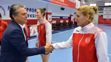 Başkan Uysal'dan Millilere Ziyaret