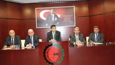 Gto'da Meslek Komite Başkanları, Yönetim Kurulu Üyeleri ile Bir Araya Geldi
