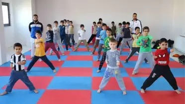 Miniklerden Karate Kursuna Yoğun İlgi