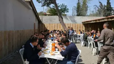 Mutlu Köylülerden Mehmetçik Vakfı'na Bağış