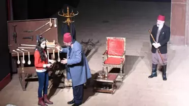 Sultan 2. Abdulhamid Han 'Usta' Oyunuyla Anlatıldı