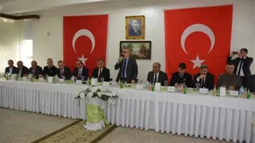 Vali Şimşek, Muhtarlarla Bir Araya Geldi