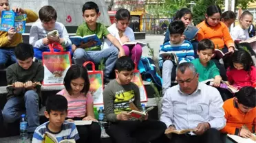 Milas'ta Açık Havada Kitap Okudular