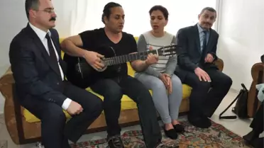 Sinop'ta Yaşayan İranlı Ailenin Evinden Nağmeler Yükseldi