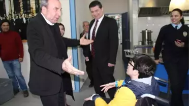 Sp Hastası Talha, Hayranı Olduğu Dizinin Oyuncularıyla Tanıştı