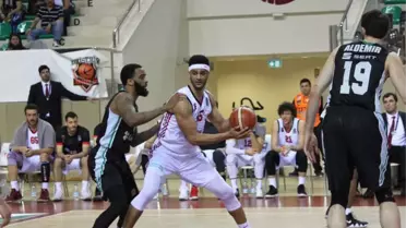 Tahincioğlu Basketbol Süper Ligi: Eskişehir Basket: 89 - Darüşşafaka Basketbol: 82