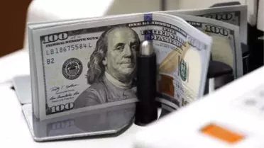 Dolar ve Euro Yeni Haftaya Düşüşle Başladı