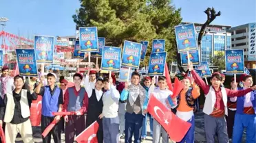 Van'da 2 Nisan Dünya Otizm Farkındalık Günü Yürüyüşü