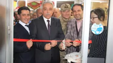 Vali Toprak İki Günde İki İşyeri Açtı