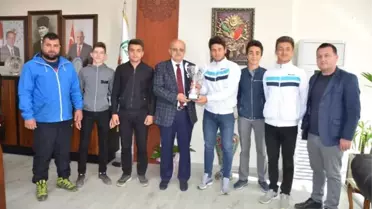 İznik Kürek Takımı Başarıya Doymuyor