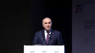 Bakan Özlü, 'Dijital Teknolojinin Ulaştığı En Son Noktayı Türkiye'nin Otomobilinde Görücüye...