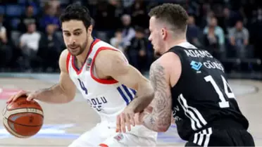 Anadolu Efes: 78 - Beşiktaş Sompo Japan: 69