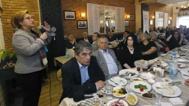 Başkan Pekdaş Muhtarlara 4 Yılını Anlattı
