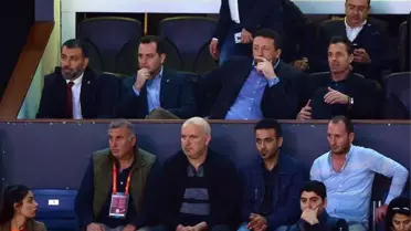 Galatasaray Başkanı Mustafa Cengiz, Yalnız Bırakmadı