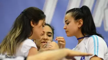 Kağıtspor'un Bilek Güreşçileri Sofya Yolcusu