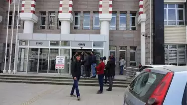 Kuşadası'nda Aranan 3 Kişi Yakalandı