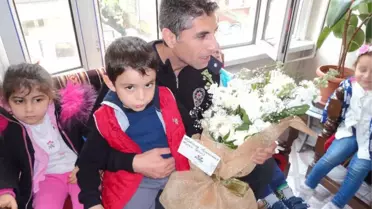 Şirinler Akademisi'nin Çocukları Polis Haftası Kutladı