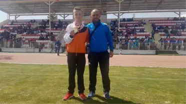Ladik'ten Bir Yıldız Doğuyor