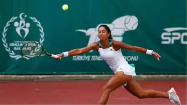 Türkiye'den Üç Tenisçiye İstanbul Cup'tan Wild Card