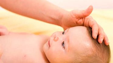 Bebeklerin Bıngıldağı Ne Zaman Sertleşir?