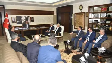 Aydın Ticaret Borsasının Yeni Meclisinden Vali Köşger'e Ziyaret