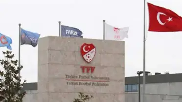 Pfdk'dan Galatasaray ve Başakşehir'e Kötü Haber!