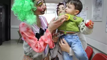 Minikler 23 Nisan'ı Erken Kutladı