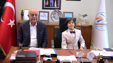 Başkan Seyfi Dingil, Koltuğunu Egemen Öz'e Devretti