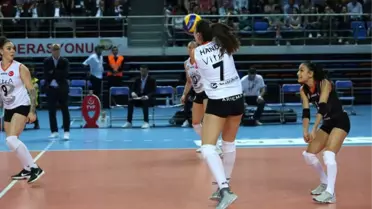 Vestel Venüs Sultanlar Ligi: Eczacıbaşı Vitra: 0 - Vakıfbank: 3