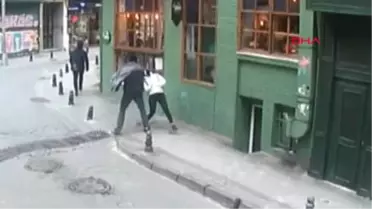 Tanımadığı Bir Magandanın Yumruklu Saldırısına Uğrayan Liseli, Dehşet Anlarını Anlattı