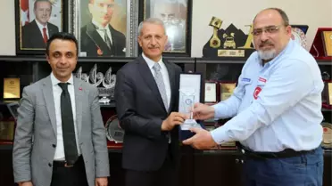 Yüzme Federasyonu'ndan Başkan Dişli'ye Ziyaret