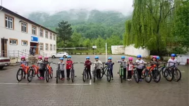 Yenice'de Gönül Köprüsü Projeleri Devam Ediyor
