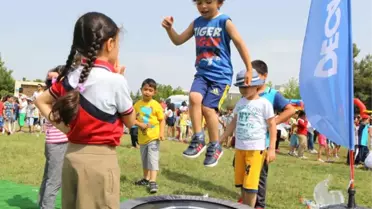 Turizm Fakültesi Çocukları Gülümsetti
