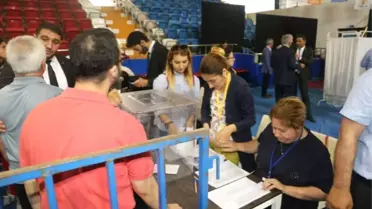 AK Parti Mersin'de Temayül Yoklaması Yapıldı