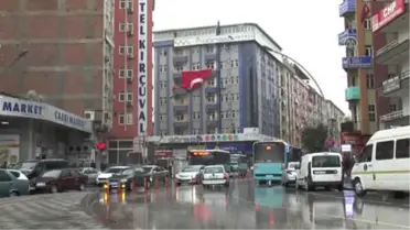 Genç Mucitlerden İlaç Saatini Hatırlatan 'Robot'