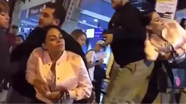 Kocası ile Metresini Havalimanında Basan Öfkeli Eş Ortalığı Birbirine Kattı