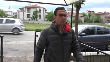 Afyonkarahisar Annesinin Hikayesini Kitaplaştırıp, Anneler Günü'nde Hediye Etti -Hd
