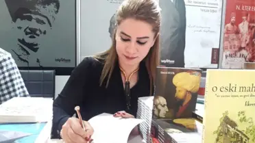Kitabının Tüm Gelirini Lösemili Çocuklar İçin Bağışlayacak