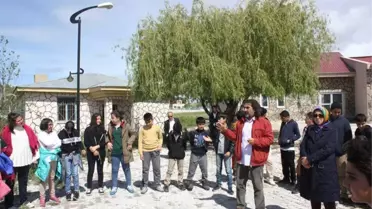 Van'da 'Dünya Göçmen Kuşlar Günü' Etkinliği