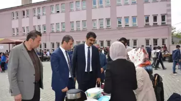 Aşkale'de Yetim Çocuklar Yararına Kermes Düzenlendi