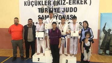 Sakaryalı Judoculardan Şampiyonaya Damga