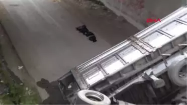 Ankara'da Köprü Boşluğuna Düşün Tır'ın Sürücüsü Hayatını Kaybetti