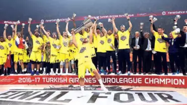 Yine, Yeni, Yeniden...