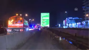 Bağcılar'da Zincirleme Trafik Kazası: 2 Yaralı