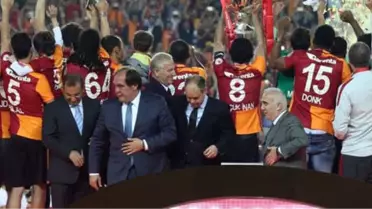 Galatasaray'ın Şampiyonluk Kupasını Yıldırım Demirören Vermeyecek