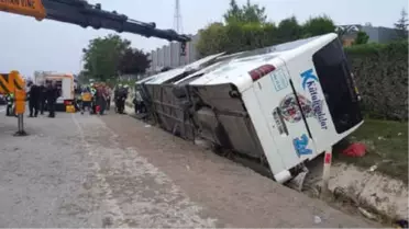 Kütahya'da Yolcu Otobüsü Devrildi: 2 Ölü, 16 Yaralı (2)