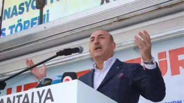 Bakan Çavuşoğlu: '1,8 Milyar Ümmet, Recep Tayyip Erdoğan'ın Seçilmesi İçin Dua Ediyor'