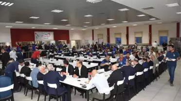 Vali Çeber, Kardemir'de İşçilerle İftar Yaptı
