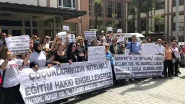 İl Milli Eğitim Müdürlüğü Önünde 'Nitelikli Lise' Protestosu
