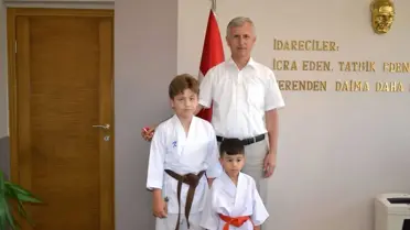 Taçlanan Başarı Kaymakamla Paylaşıldı
